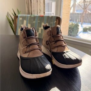 Women's Black and Tan Sorel Winter Boots